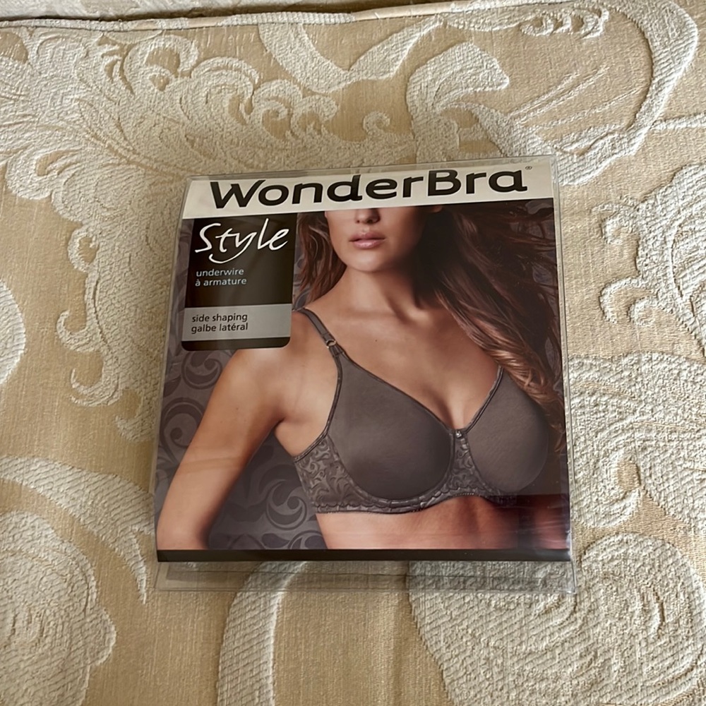 Brand new WonderBra in the box.